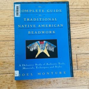 Complete Guide to Traditional Native American Beadwork Joel Monture ExLibrary PB